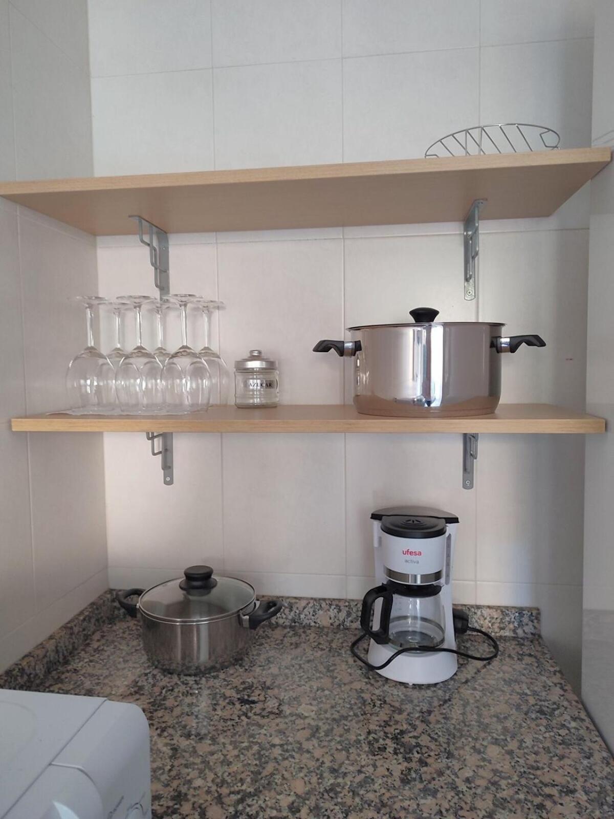 Apartamento Con Piscina กาซาเรส ภายนอก รูปภาพ